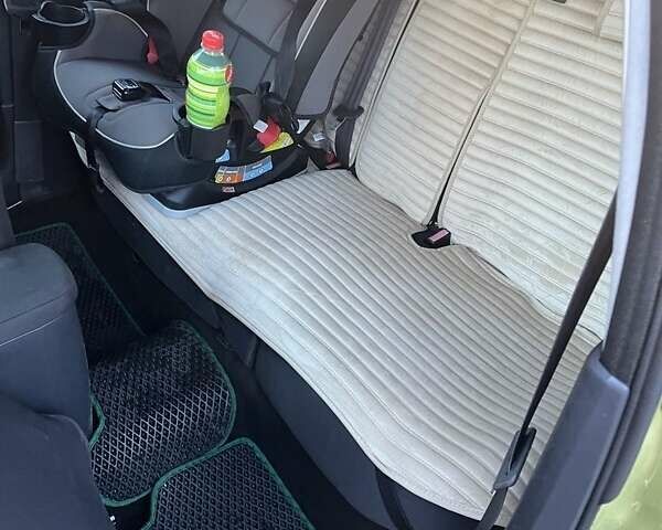 Зеленый Рено Меган, объемом двигателя 1.6 л и пробегом 247 тыс. км за 3200 $, фото 6 на Automoto.ua