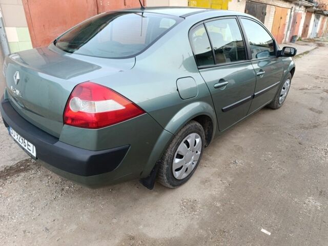 Зеленый Рено Меган, объемом двигателя 1.4 л и пробегом 240 тыс. км за 3900 $, фото 7 на Automoto.ua