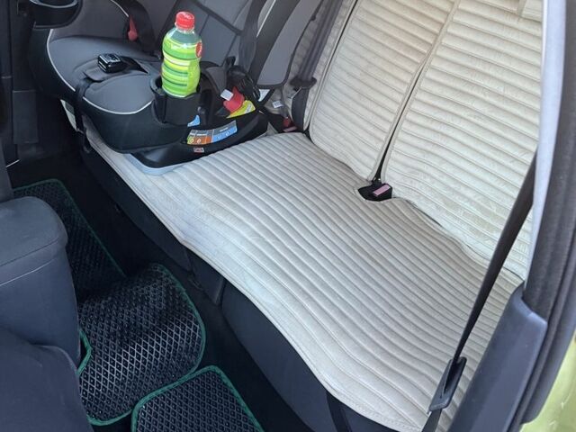 Рено Меган 2004 в Тернополе на Automoto.ua Зеленый Рено Меган, объемом двигателя 1.6 л и пробегом 247 тыс. км за 3200 $, фото 7 на Automoto.ua