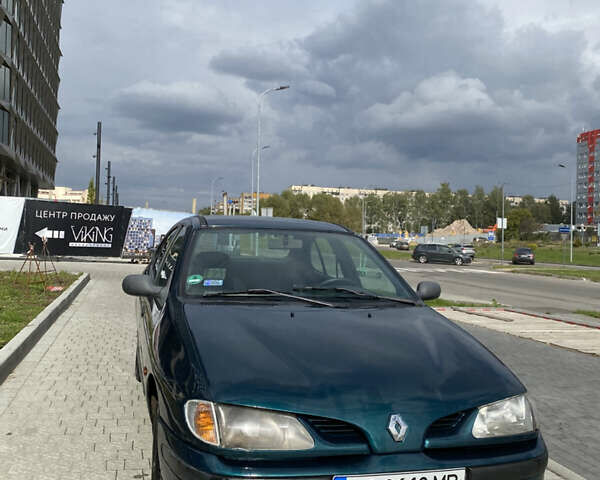 Зеленый Рено Меган, объемом двигателя 1.4 л и пробегом 290 тыс. км за 2000 $, фото 1 на Automoto.ua