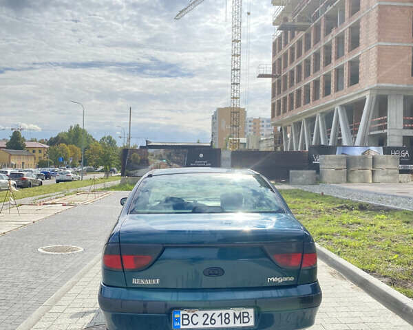 Зеленый Рено Меган, объемом двигателя 1.4 л и пробегом 290 тыс. км за 2000 $, фото 6 на Automoto.ua