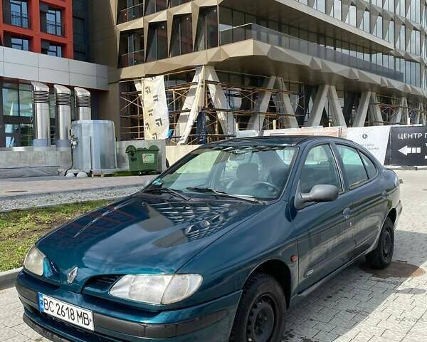 Зелений Рено Меган, об'ємом двигуна 1.4 л та пробігом 288 тис. км за 1750 $, фото 1 на Automoto.ua