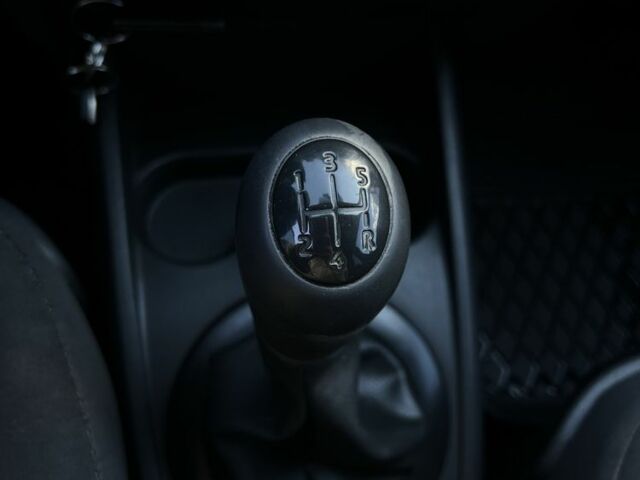 Зелений Рено Меган, об'ємом двигуна 1.4 л та пробігом 258 тис. км за 3800 $, фото 6 на Automoto.ua