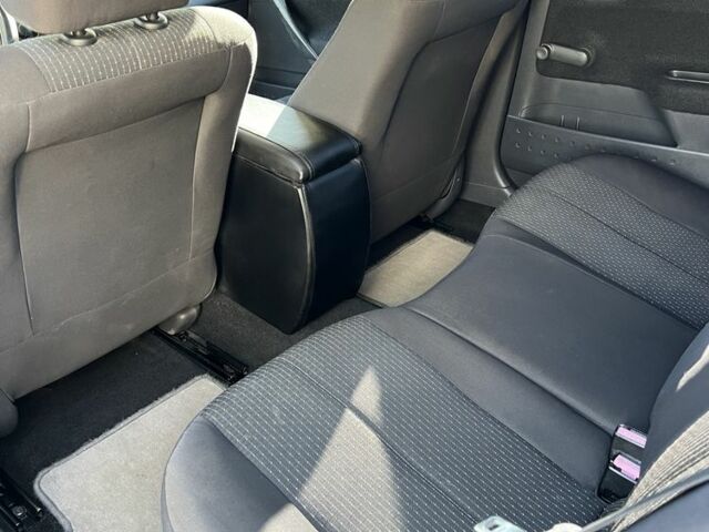 Зелений Рено Меган, об'ємом двигуна 1.4 л та пробігом 258 тис. км за 3800 $, фото 13 на Automoto.ua