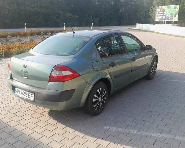 Зеленый Рено Меган, объемом двигателя 1.6 л и пробегом 281 тыс. км за 5200 $, фото 6 на Automoto.ua