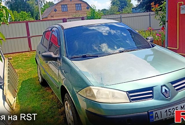 Зелений Рено Меган, об'ємом двигуна 1.4 л та пробігом 200 тис. км за 2800 $, фото 2 на Automoto.ua
