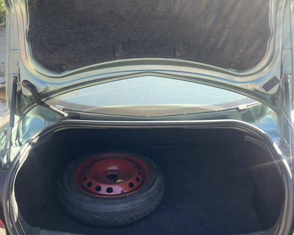 Зеленый Рено Меган, объемом двигателя 1.39 л и пробегом 320 тыс. км за 3500 $, фото 4 на Automoto.ua