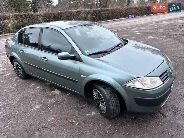 Зелений Рено Меган, об'ємом двигуна 1.6 л та пробігом 226 тис. км за 3800 $, фото 9 на Automoto.ua