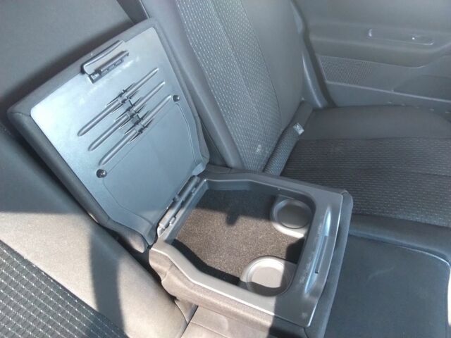 Зелений Рено Меган, об'ємом двигуна 1.6 л та пробігом 272 тис. км за 4300 $, фото 6 на Automoto.ua