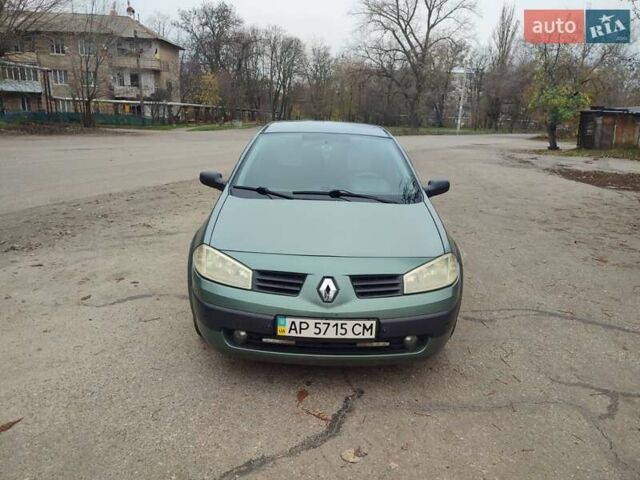Зеленый Рено Меган, объемом двигателя 1.4 л и пробегом 178 тыс. км за 4000 $, фото 1 на Automoto.ua
