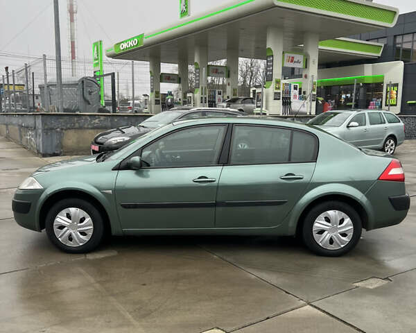 Зеленый Рено Меган, объемом двигателя 1.6 л и пробегом 226 тыс. км за 3700 $, фото 3 на Automoto.ua