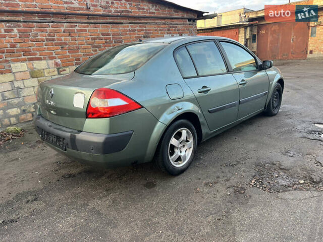 Зелений Рено Меган, об'ємом двигуна 1.6 л та пробігом 220 тис. км за 1350 $, фото 5 на Automoto.ua