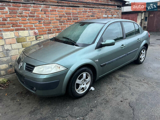 Зелений Рено Меган, об'ємом двигуна 1.6 л та пробігом 220 тис. км за 1350 $, фото 13 на Automoto.ua