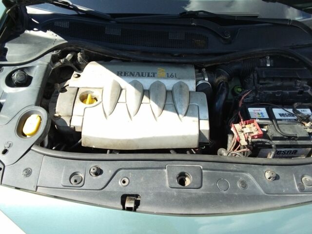 Зелений Рено Меган, об'ємом двигуна 1.6 л та пробігом 272 тис. км за 4300 $, фото 9 на Automoto.ua