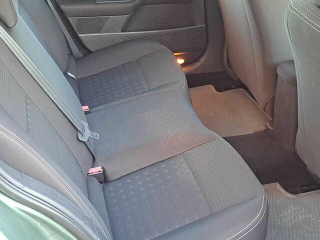 Зеленый Рено Меган, объемом двигателя 1.6 л и пробегом 230 тыс. км за 5740 $, фото 12 на Automoto.ua