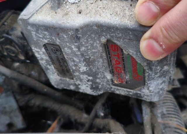 Зеленый Рено Меган, объемом двигателя 1.6 л и пробегом 250 тыс. км за 999 $, фото 12 на Automoto.ua