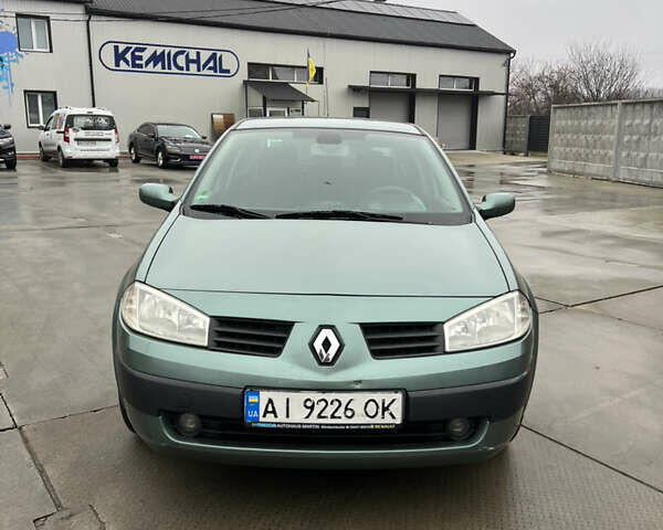 Зеленый Рено Меган, объемом двигателя 1.6 л и пробегом 226 тыс. км за 3700 $, фото 2 на Automoto.ua
