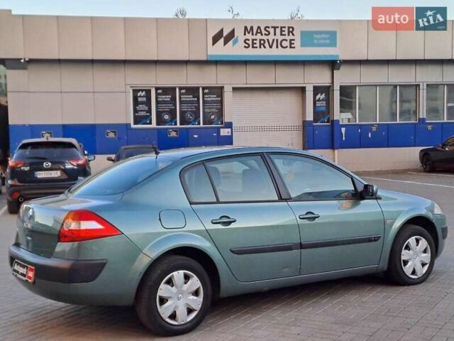 Зеленый Рено Меган, объемом двигателя 1.6 л и пробегом 230 тыс. км за 5740 $, фото 2 на Automoto.ua