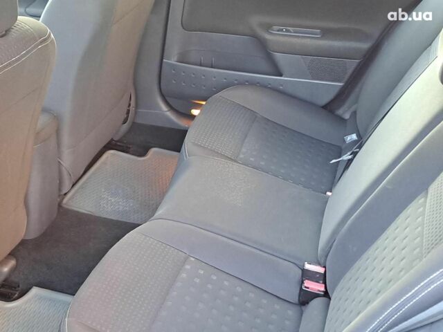 Зеленый Рено Меган, объемом двигателя 1.6 л и пробегом 230 тыс. км за 5740 $, фото 11 на Automoto.ua