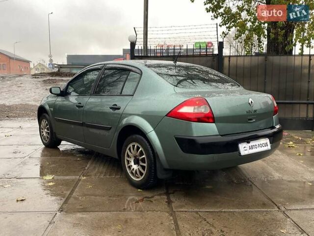 Зелений Рено Меган, об'ємом двигуна 1.39 л та пробігом 240 тис. км за 4790 $, фото 4 на Automoto.ua