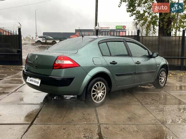 Зелений Рено Меган, об'ємом двигуна 1.39 л та пробігом 240 тис. км за 4790 $, фото 6 на Automoto.ua