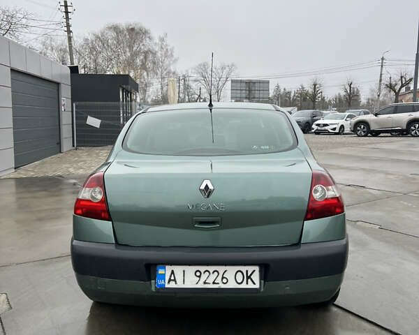 Зеленый Рено Меган, объемом двигателя 1.6 л и пробегом 226 тыс. км за 3700 $, фото 6 на Automoto.ua