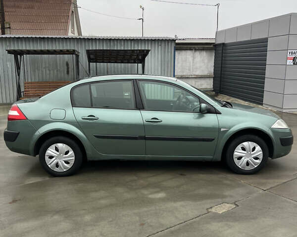 Зеленый Рено Меган, объемом двигателя 1.6 л и пробегом 226 тыс. км за 3700 $, фото 4 на Automoto.ua