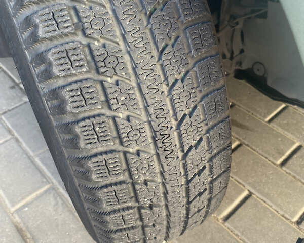 Зеленый Рено Меган, объемом двигателя 1.6 л и пробегом 170 тыс. км за 5200 $, фото 17 на Automoto.ua