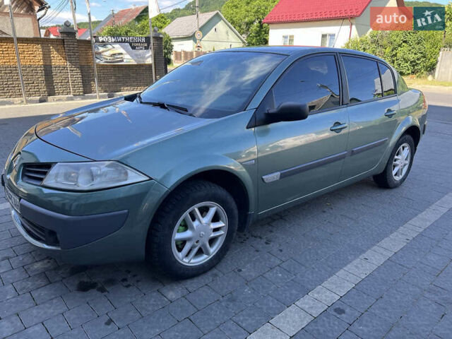 Зеленый Рено Меган, объемом двигателя 1.39 л и пробегом 270 тыс. км за 2949 $, фото 10 на Automoto.ua