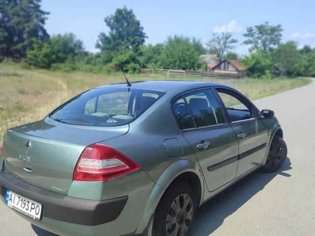 Зеленый Рено Меган, объемом двигателя 1.6 л и пробегом 205 тыс. км за 4100 $, фото 2 на Automoto.ua