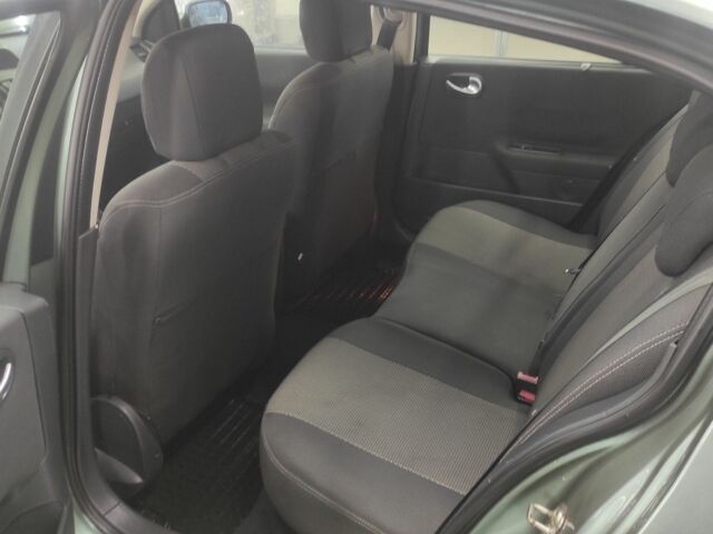 Зелений Рено Меган, об'ємом двигуна 1.5 л та пробігом 280 тис. км за 4500 $, фото 5 на Automoto.ua