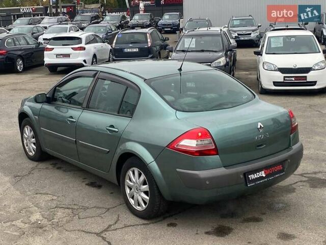 Рено Меган 2007 в Киеве на Automoto.ua Зеленый Рено Меган, объемом двигателя 1.6 л и пробегом 346 тыс. км за 3990 $, фото 13 на Automoto.ua