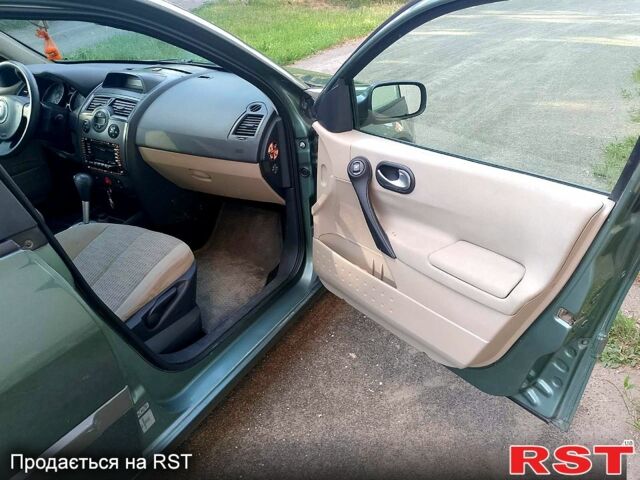 Зеленый Рено Меган, объемом двигателя 1.6 л и пробегом 0 тыс. км за 3950 $, фото 13 на Automoto.ua