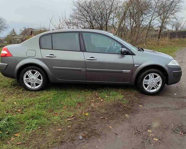 Зелений Рено Меган, об'ємом двигуна 1.6 л та пробігом 234 тис. км за 5100 $, фото 7 на Automoto.ua