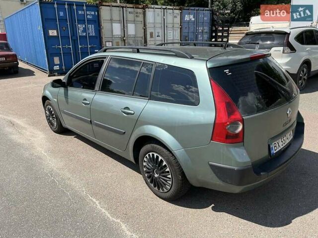 Зелений Рено Меган, об'ємом двигуна 1.87 л та пробігом 323 тис. км за 3599 $, фото 2 на Automoto.ua