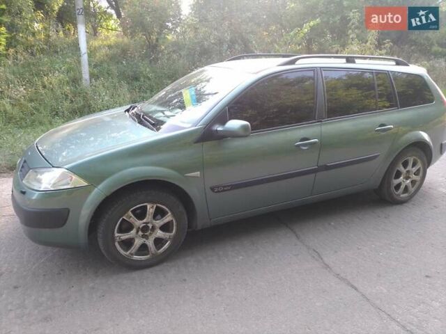 Рено Меган 2004 в Ромнах на Automoto.ua Зеленый Рено Меган, объемом двигателя 2 л и пробегом 230 тыс. км за 5000 $, фото 1 на Automoto.ua
