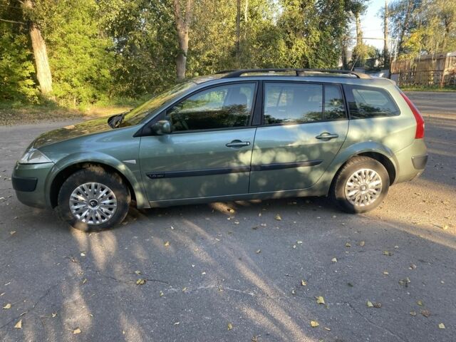 Зеленый Рено Меган, объемом двигателя 1.6 л и пробегом 220 тыс. км за 4300 $, фото 5 на Automoto.ua