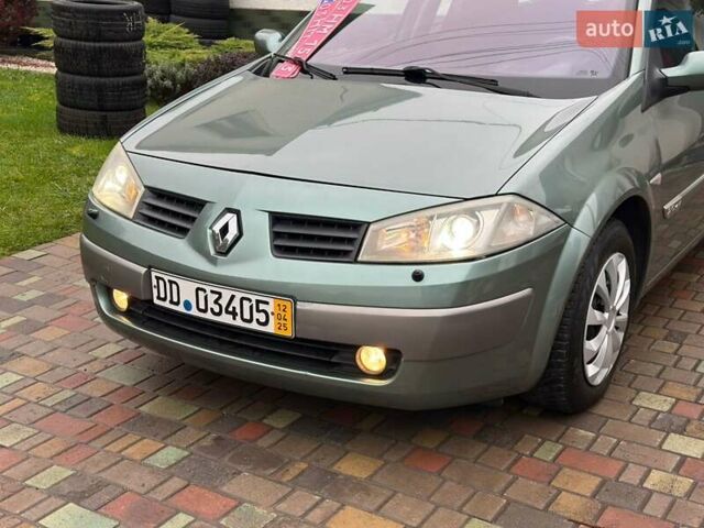 Зелений Рено Меган, об'ємом двигуна 2 л та пробігом 200 тис. км за 4600 $, фото 18 на Automoto.ua