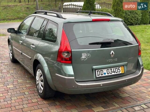 Зелений Рено Меган, об'ємом двигуна 2 л та пробігом 200 тис. км за 4600 $, фото 4 на Automoto.ua
