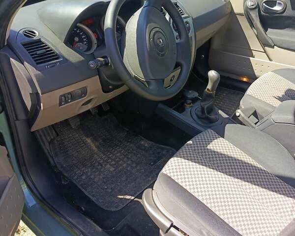 Зелений Рено Меган, об'ємом двигуна 1.6 л та пробігом 147 тис. км за 5800 $, фото 8 на Automoto.ua