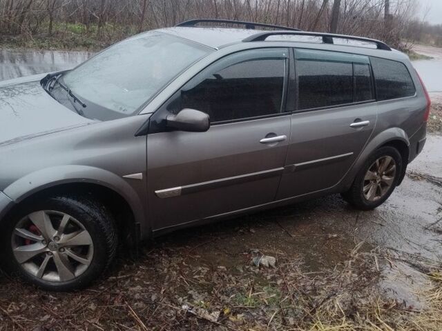 Зеленый Рено Меган, объемом двигателя 0 л и пробегом 430 тыс. км за 3250 $, фото 1 на Automoto.ua