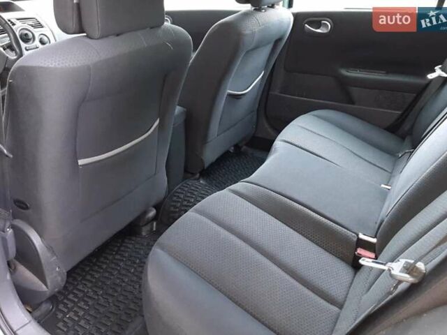 Зеленый Рено Меган, объемом двигателя 1.6 л и пробегом 191 тыс. км за 4900 $, фото 4 на Automoto.ua