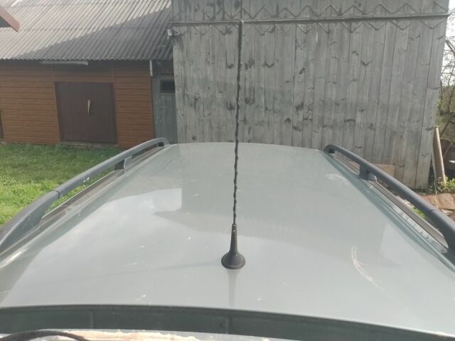 Зелений Рено Меган, об'ємом двигуна 1.5 л та пробігом 270 тис. км за 1499 $, фото 3 на Automoto.ua