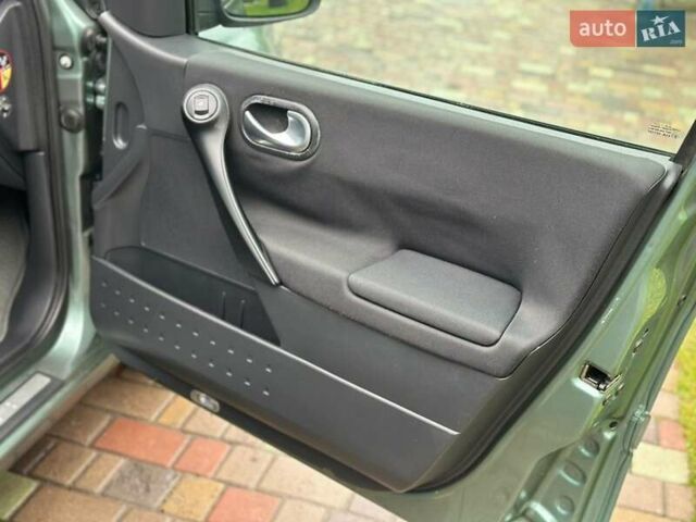 Зеленый Рено Меган, объемом двигателя 2 л и пробегом 200 тыс. км за 4450 $, фото 23 на Automoto.ua
