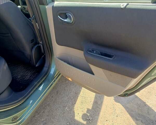 Зелений Рено Меган, об'ємом двигуна 1.6 л та пробігом 147 тис. км за 5800 $, фото 7 на Automoto.ua