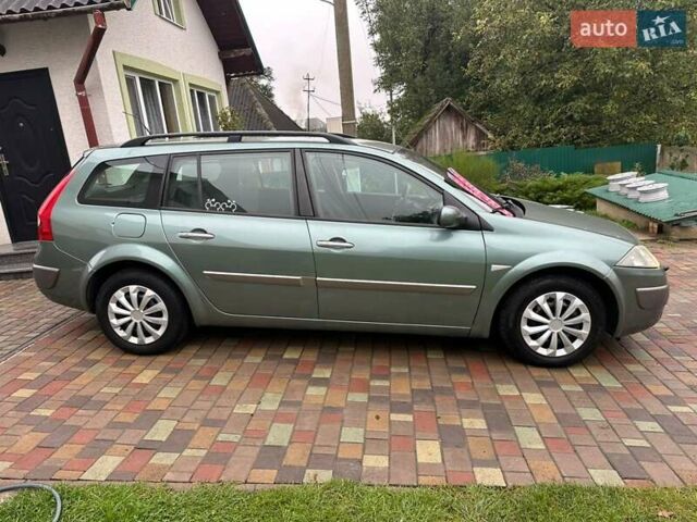 Зелений Рено Меган, об'ємом двигуна 2 л та пробігом 200 тис. км за 4600 $, фото 6 на Automoto.ua