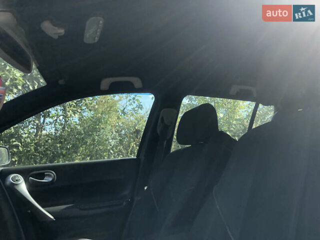 Зеленый Рено Меган, объемом двигателя 1.87 л и пробегом 320 тыс. км за 4800 $, фото 7 на Automoto.ua