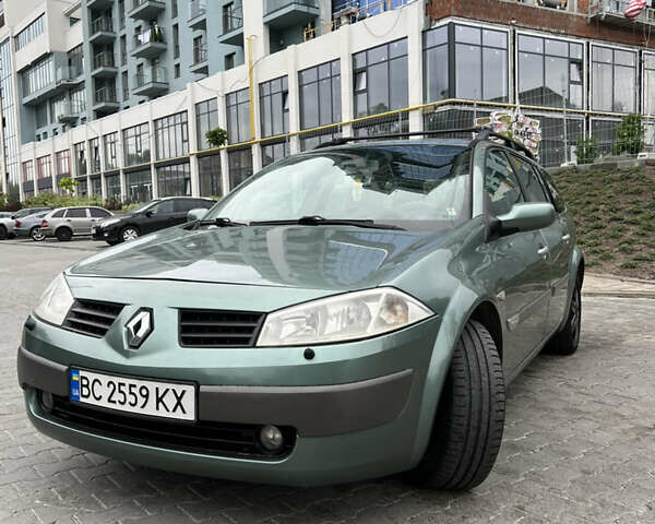 Зеленый Рено Меган, объемом двигателя 1.6 л и пробегом 245 тыс. км за 4000 $, фото 8 на Automoto.ua