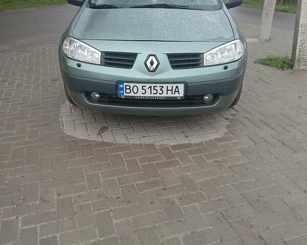 Зеленый Рено Меган, объемом двигателя 1.6 л и пробегом 230 тыс. км за 4400 $, фото 2 на Automoto.ua