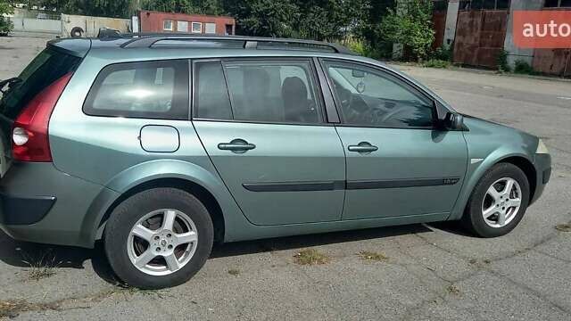 Зеленый Рено Меган, объемом двигателя 1.6 л и пробегом 247 тыс. км за 4900 $, фото 5 на Automoto.ua